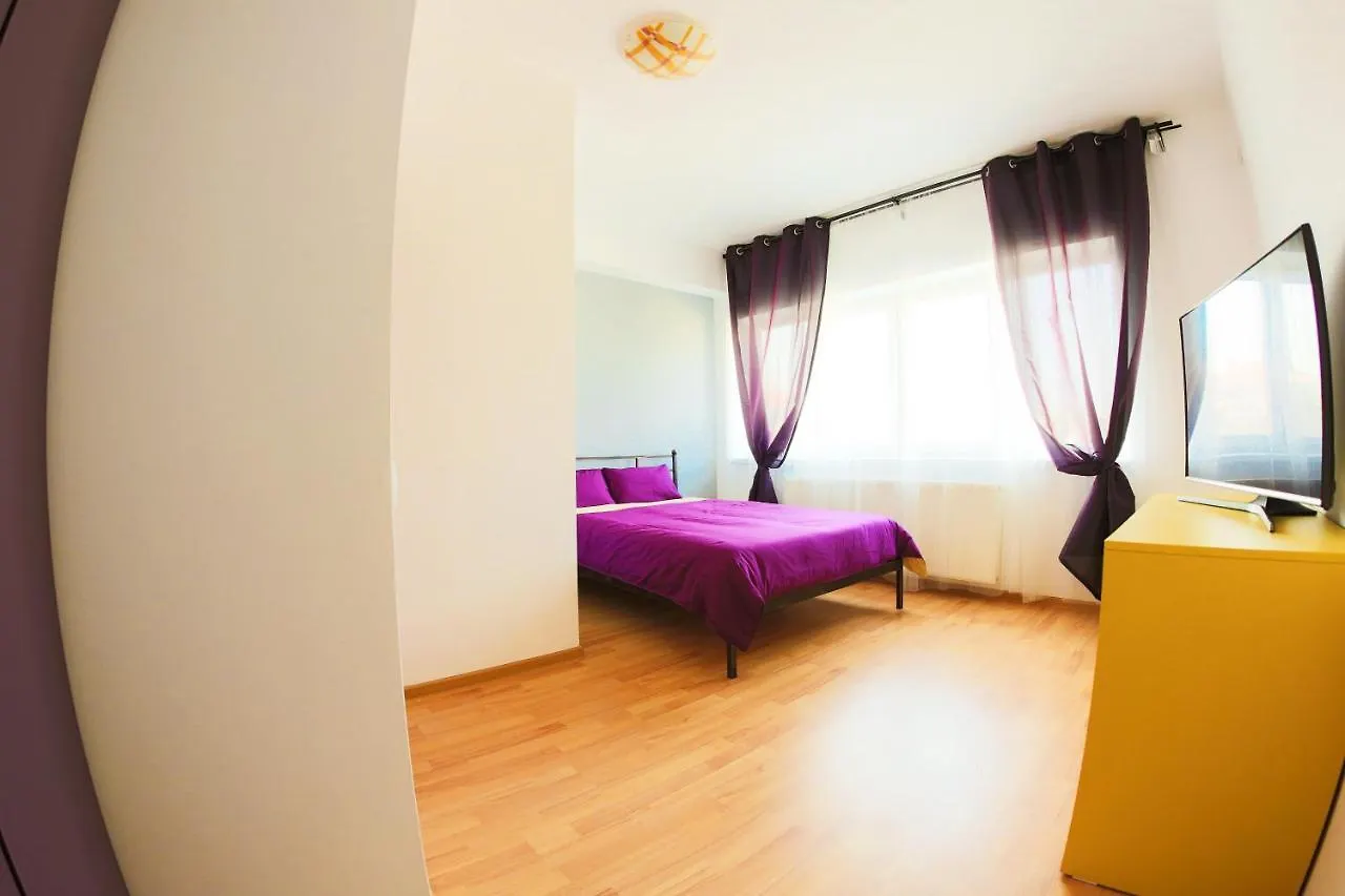 Color Apartments Downtown Bucharest