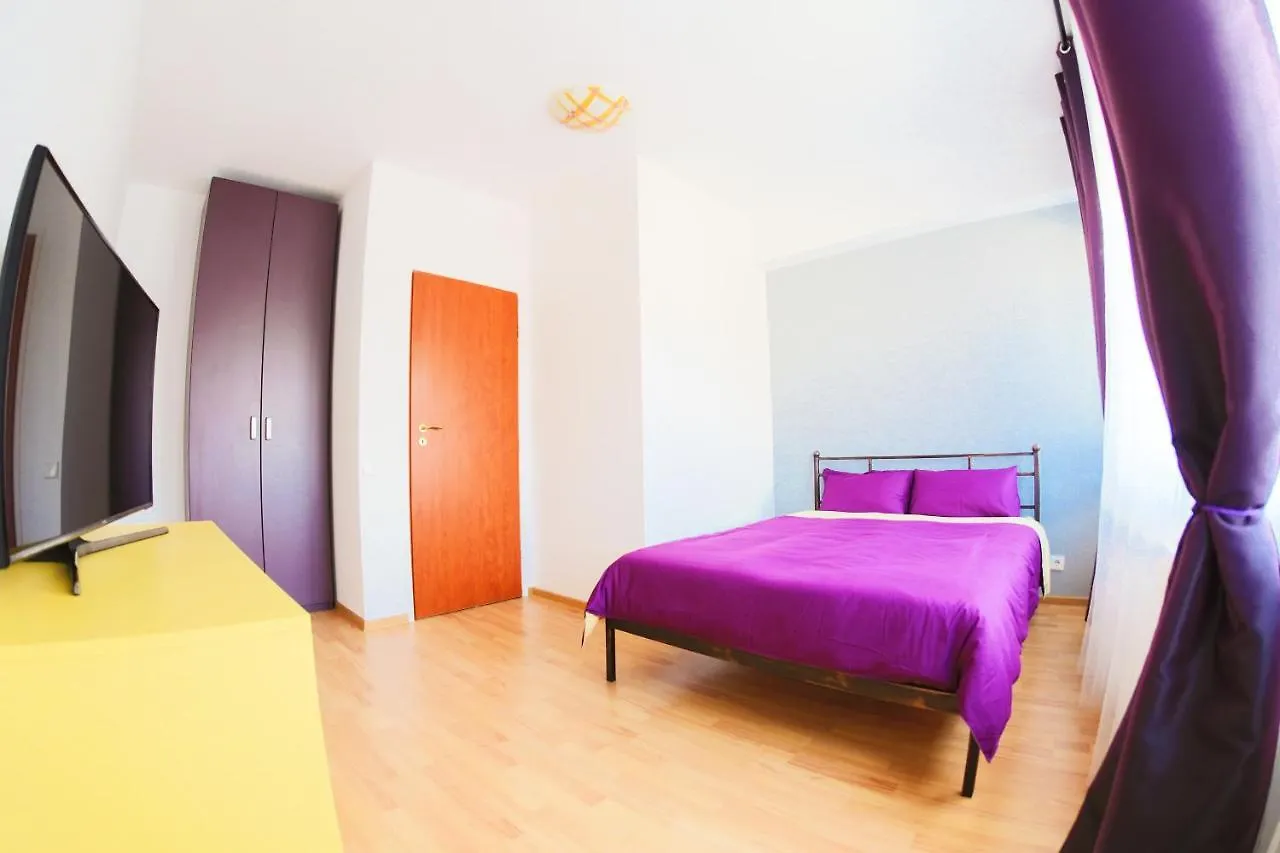 Color Apartments Downtown Bukarest